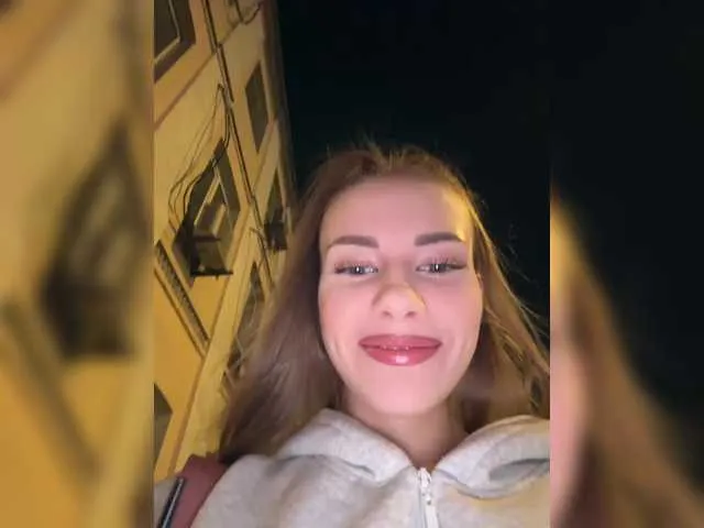 -VikkiL0vesCheese- Image 12