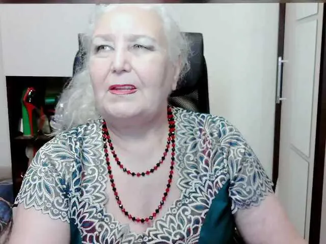 grannywants Image 17