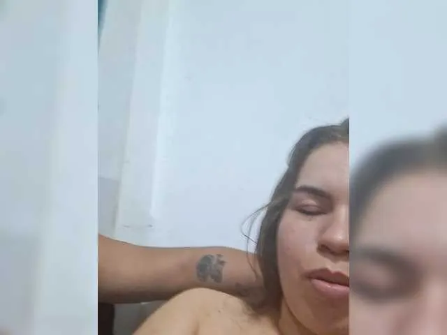 katyandxxx-1 Image 3