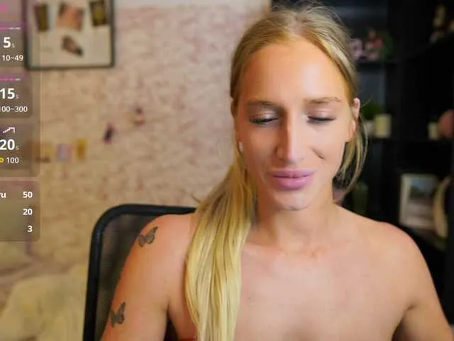 NicoletteShea01 Image 18