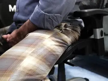 anonycock7's Thumb Image