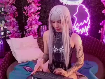 milla_davis Image 18