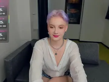 nakishacroshaw Image 14