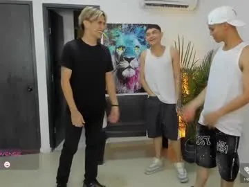 voyeurism_guys Image 16