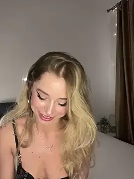 BabyAnais's Thumb Image