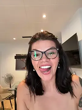 CarlaConnorTV Image 9