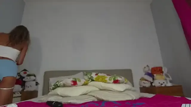 Chiara-2002 Image 11