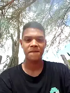 daniel_traviexxxo Image 4