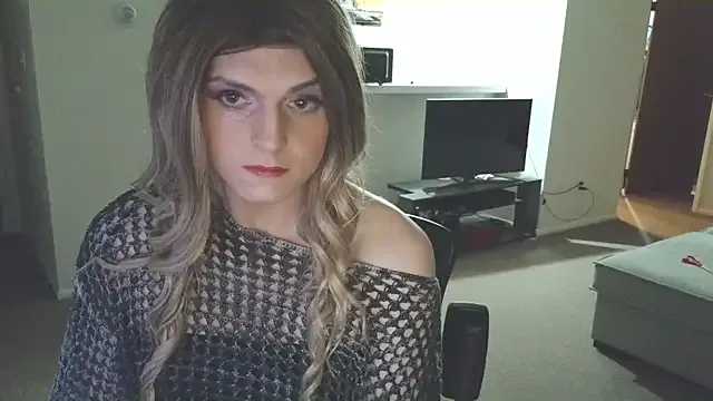 EnbyGamerChick's Thumb Image