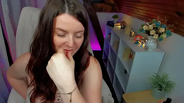 ErinMarshall Image 3