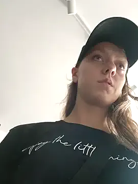 Eveline_Beauty_Kitty Image 3