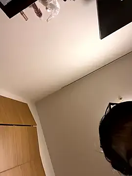 JP_Erotic_LIVE-Camera_ Image 18