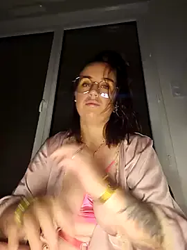 Lindsay_00off Image 15