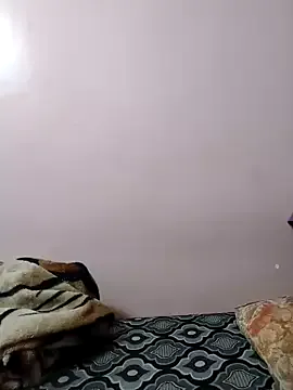 LouNa-Horny- Image 11