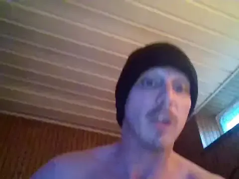 Mac_ThunderCock streaming now