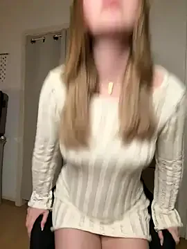 MaribelRiver's Thumb Image