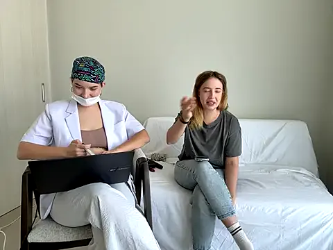 Nura_n_Sarah Image 3