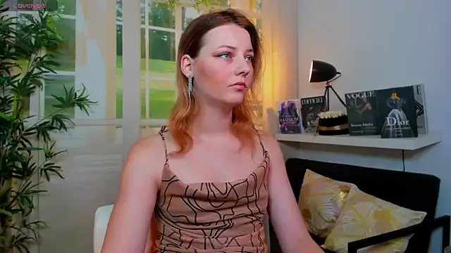 pretty_little_thing Image 9