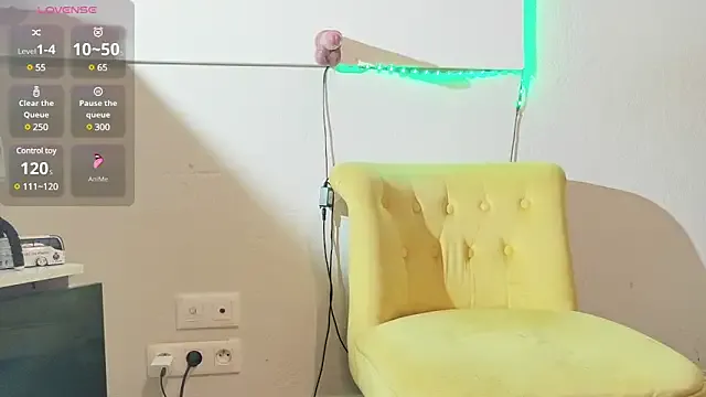 SweetyNinaOff1 Image 2