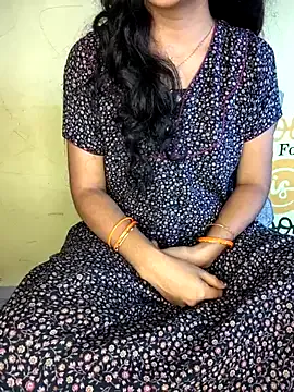 Telugu-Rowdy-pilla Image 4